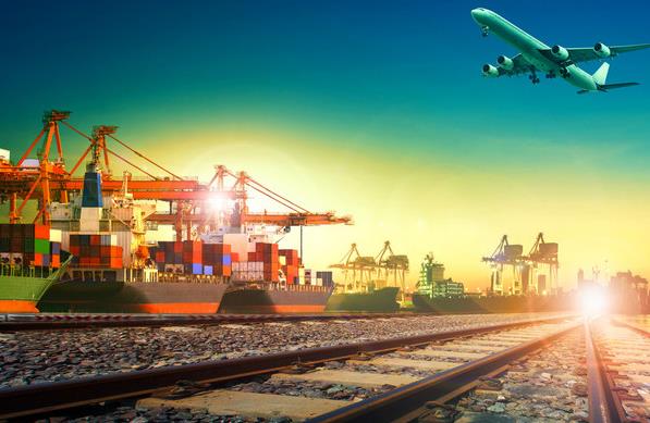 日照港船運作為中國重要的港口之一，發(fā)揮著巨大的作用