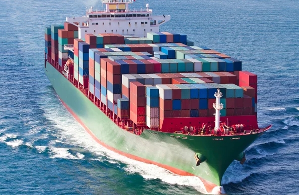 青島貨代公司愿與客戶攜手合作，共同發(fā)展，共創(chuàng)美好未來