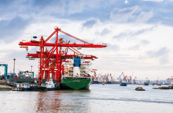 青島貨代行業(yè)將繼續(xù)乘風(fēng)破浪，成為推動全球貿(mào)易發(fā)展的重要力量