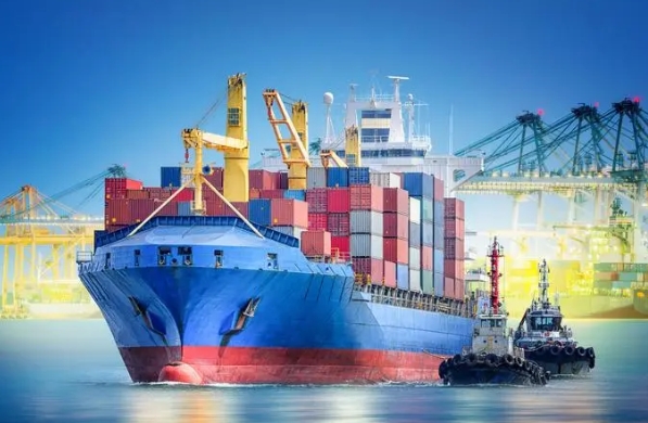 作為連接世界的橋梁，深圳進(jìn)口貨運(yùn)代理促進(jìn)了國(guó)際貿(mào)易的繁榮發(fā)展