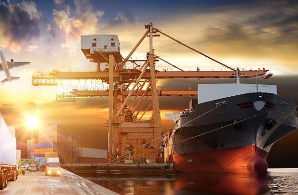 天津國際貨運的發(fā)展給城市帶來了巨大的經(jīng)濟(jì)效益