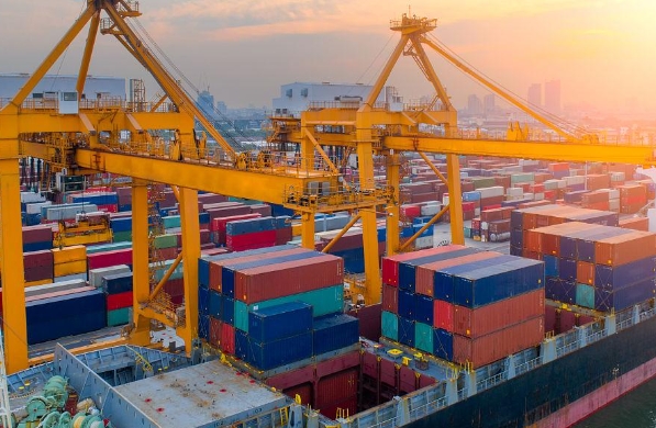 貨運代理企業(yè)如何創(chuàng)新服務模式提升核心競爭力，成為業(yè)界普遍關注的焦點